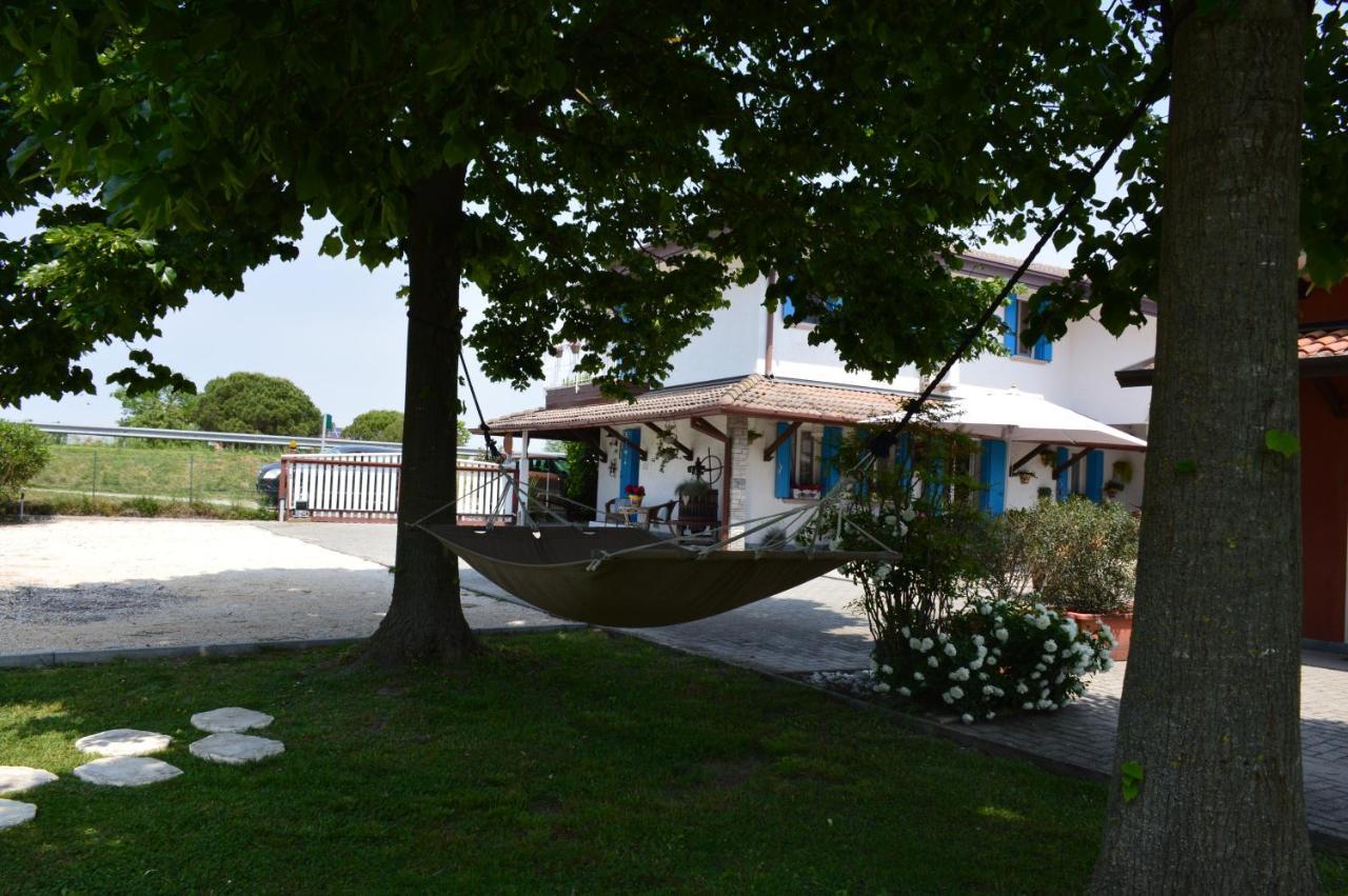 Villa Roma Holidays Jesolo Kültér fotó
