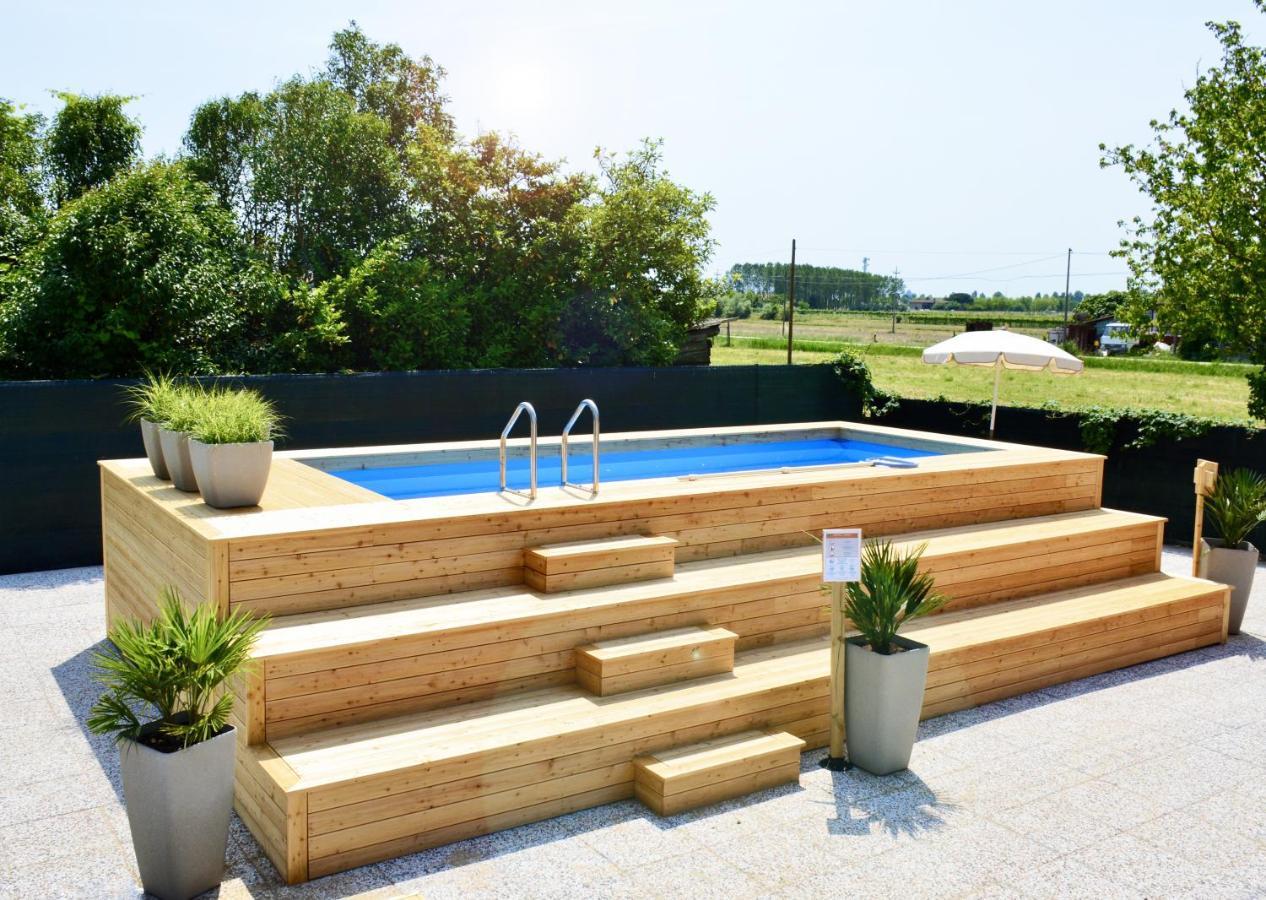 Villa Roma Holidays Jesolo Kültér fotó