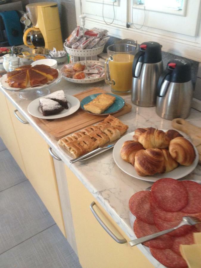 Villa Roma Holidays Jesolo Kültér fotó